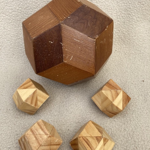 rhombic polyhedron set