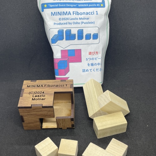 Minima Fibonacci 1 by Laszlo Molnar