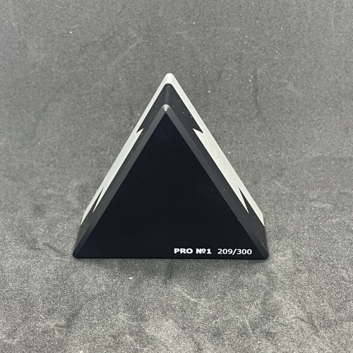 Triangle Pro  # 1 by Peter Heim