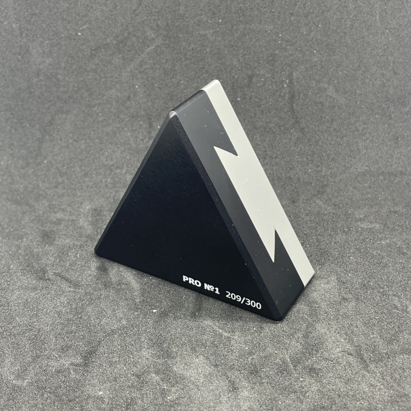 Triangle Pro  # 1 by Peter Heim