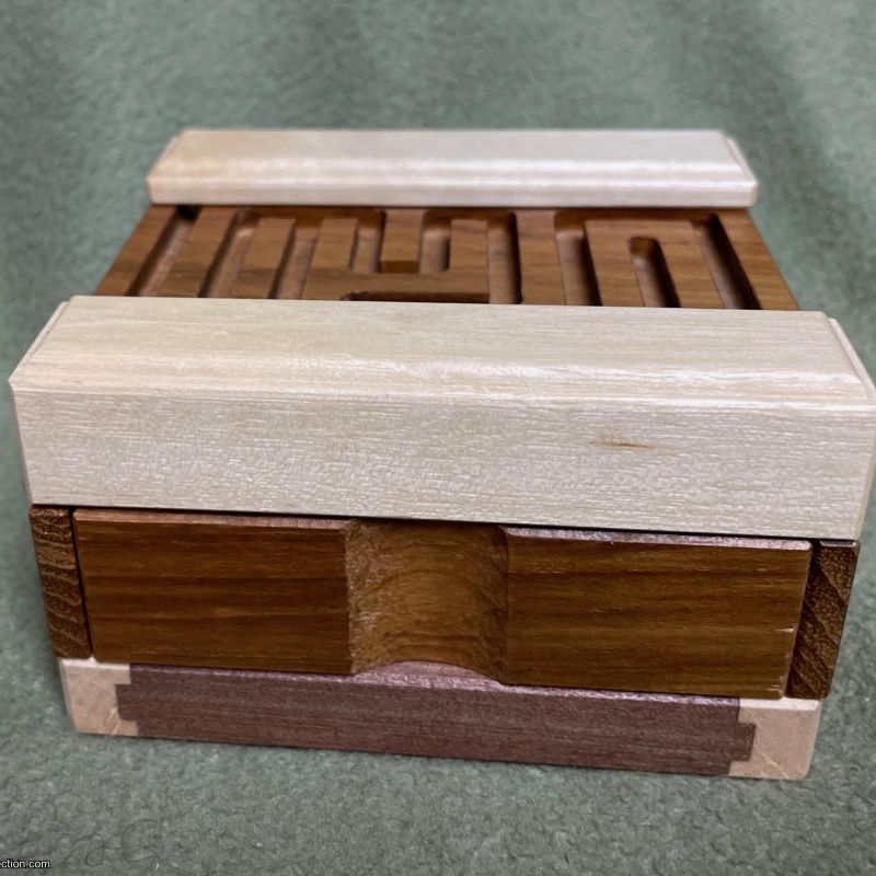 Meanders Box 172 Steps