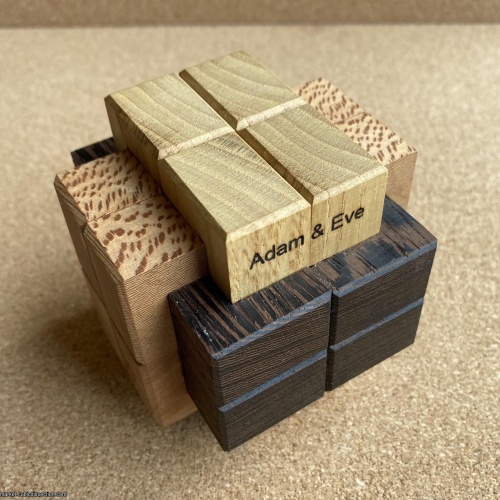 Adam and Eve - Zoo burr