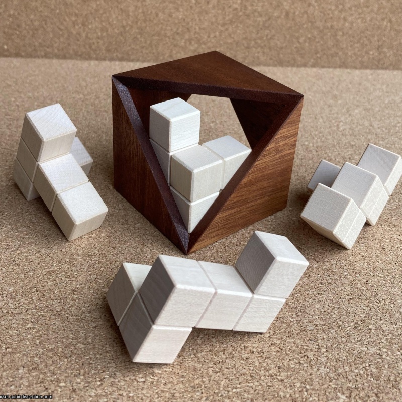 Triangle Ring 3