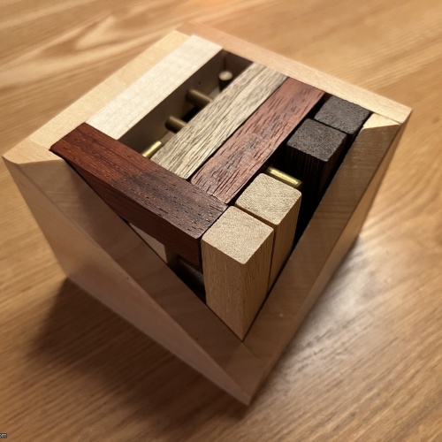 25Y puzzle, by Jean-Claude Constantin