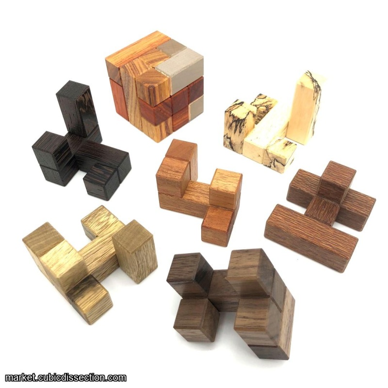 Reticulated Cubes by Lee Sallows (RPP)