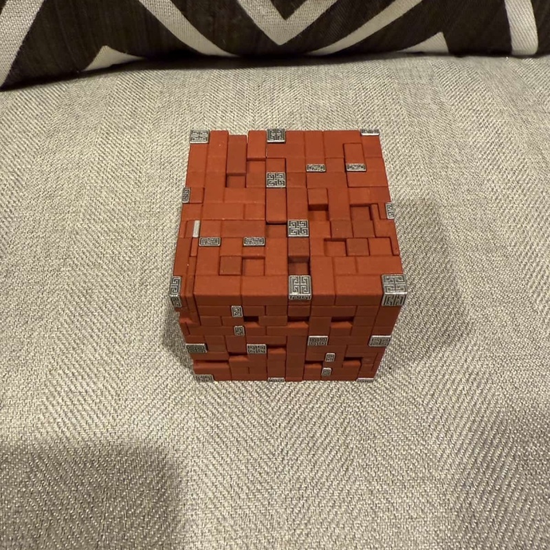 Gordian Knot by Lewis and Stickman