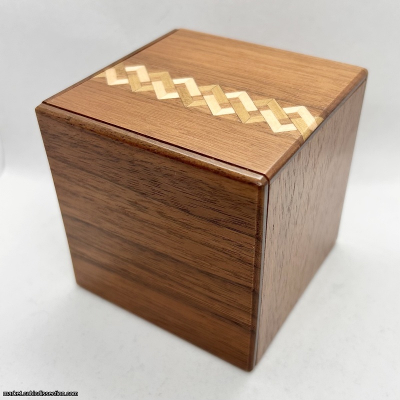 Byway Secret (2001) - Hiroshi Iwahara (Karakuri)