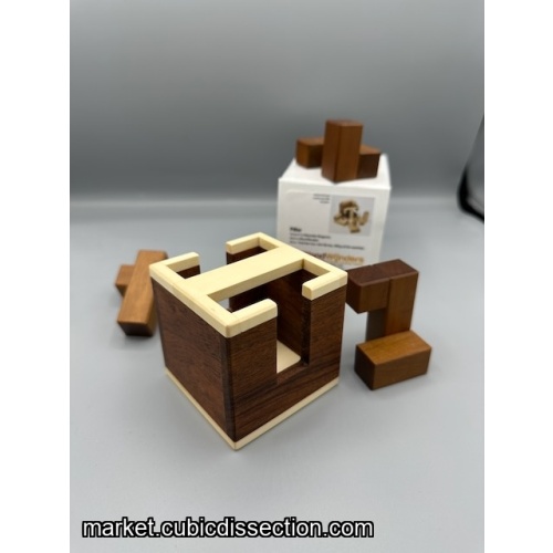 Pillar - Magyarics / Wood Wonders