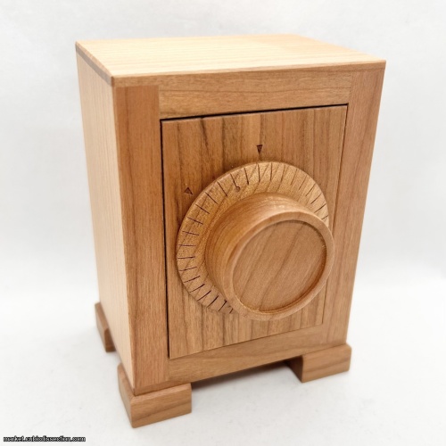 Safe (2020) - Akio Kamei (Karakuri)