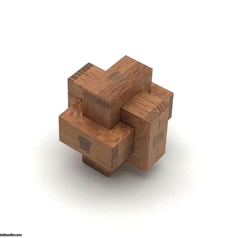 Dovetail Burr by Frans de Vreugd Oddball #2