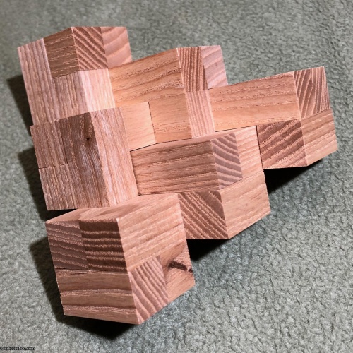 Impossible Triangle of 6 cubes