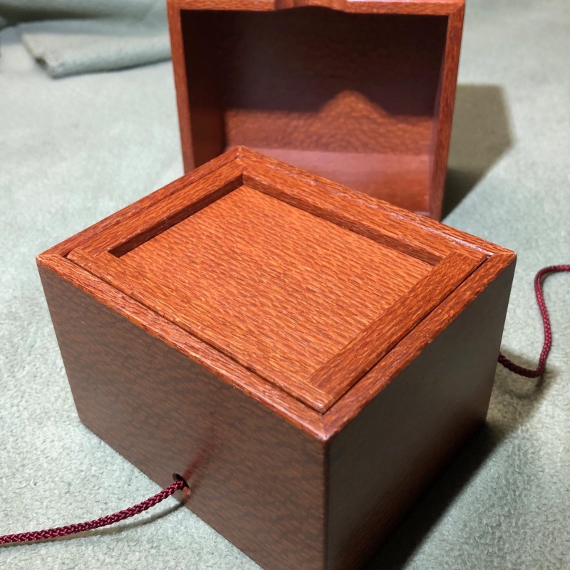 Parabox 2  M-33-2