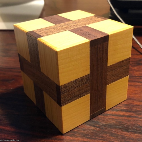 NEW PARCEL CUBE M-45