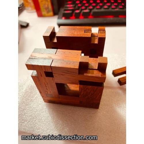 Twelve Straight/Twisted (Paduak)