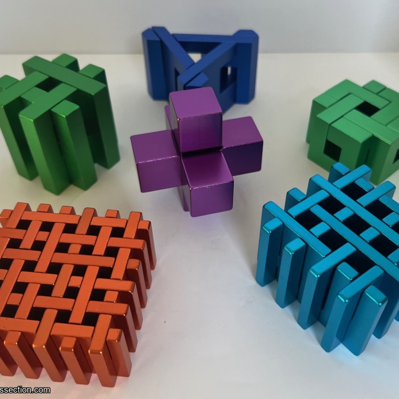 assorted PuzzleMaster metal puzzles