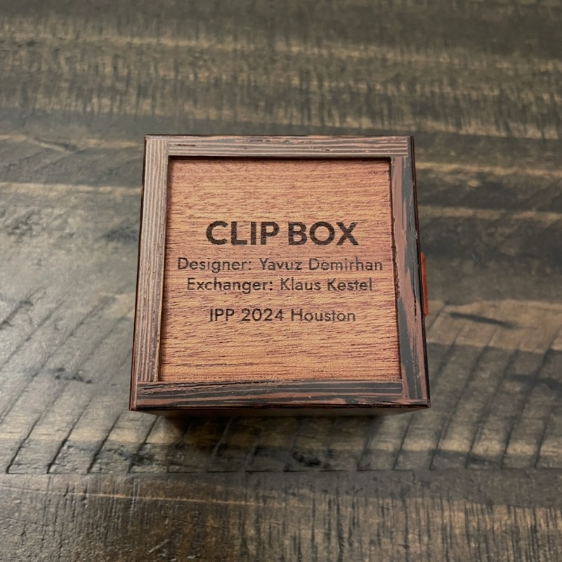 Clip Box