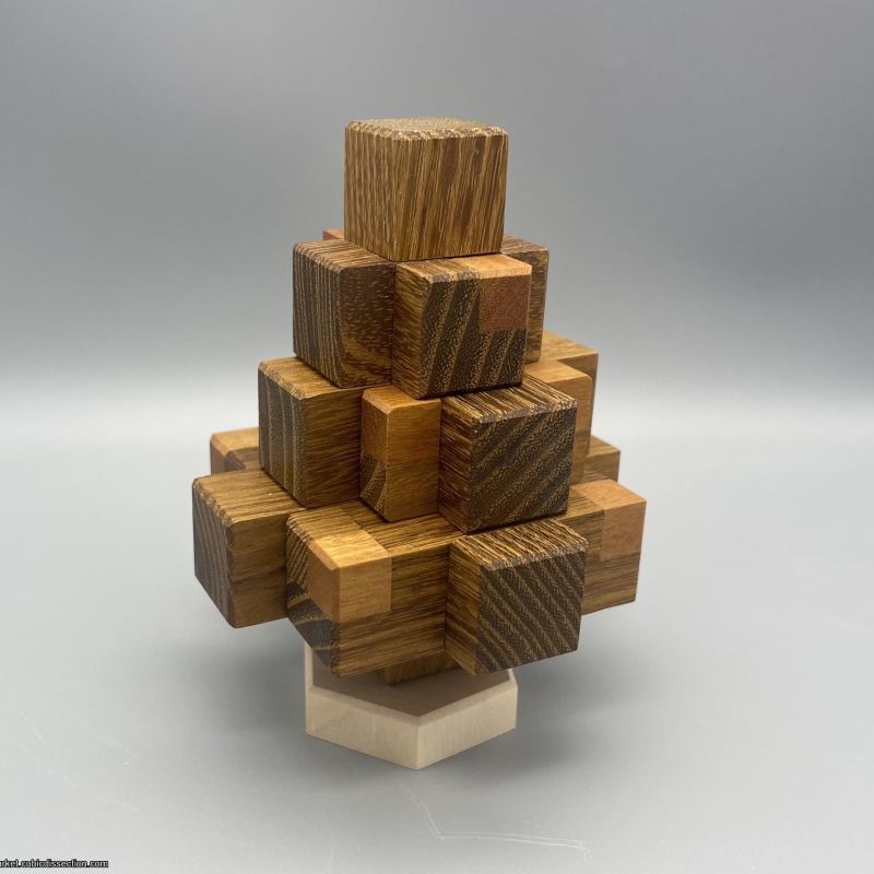 Christmas Tree (Pelikan / Baumegger)