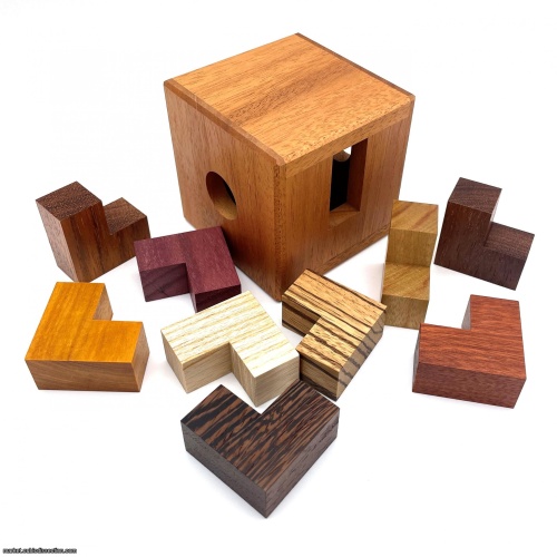 Letter Box by Pit Khiam Goh Oddball