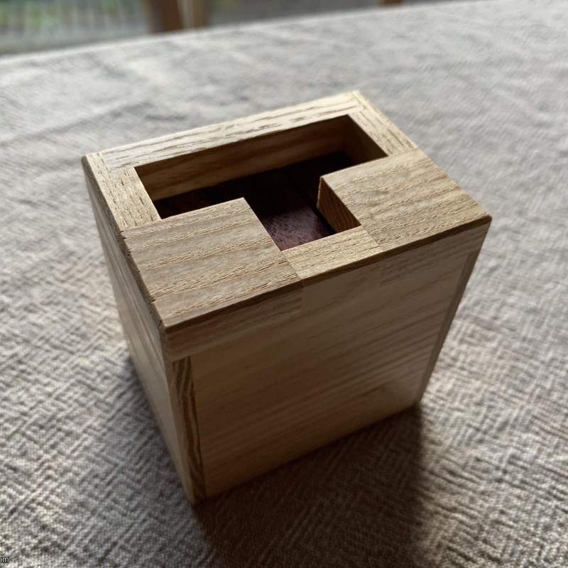 Box With Two Balls