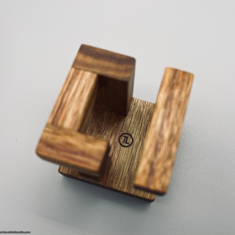 Lock Nested Cube (Lensch / Cohen)