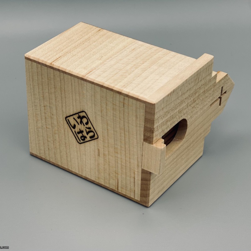 Church by Hiroshi Iwahara (Karakuri)