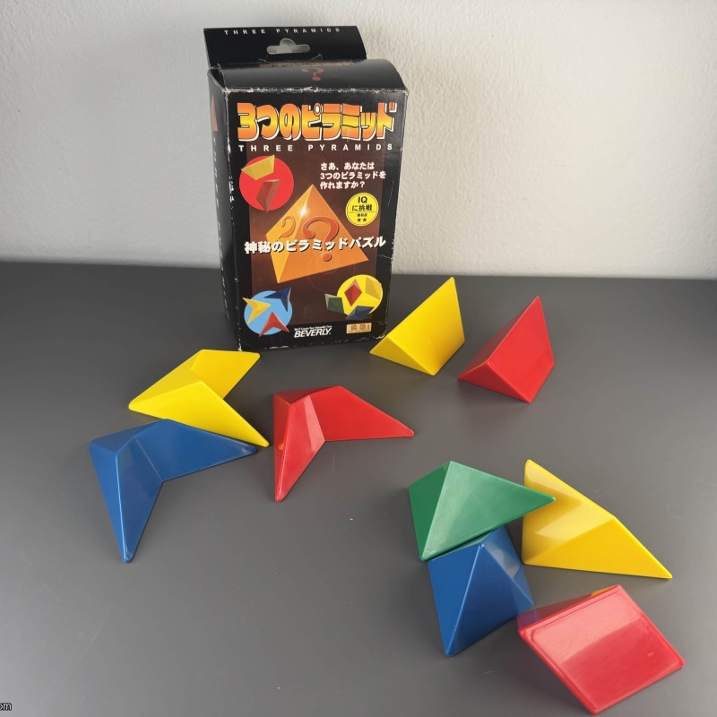 Mefferts Beverly Pyramid Set x3