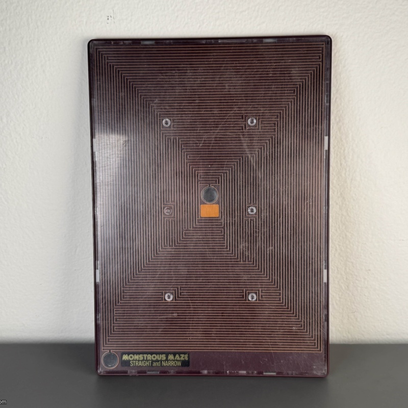 Tomy Monstrous Maze - Straight and Narrow