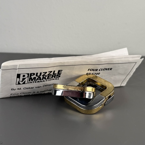 Four Clover - Oskar van Deventer - Puzzle Makers International w/ solution