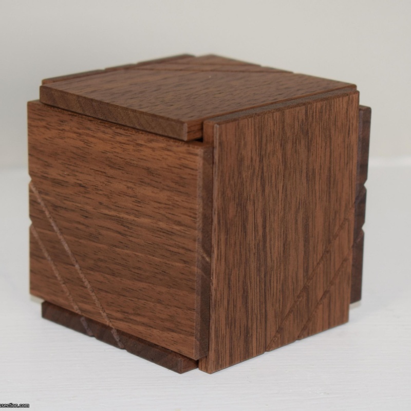 Origin Regression Cube - Hideaki Kawashima