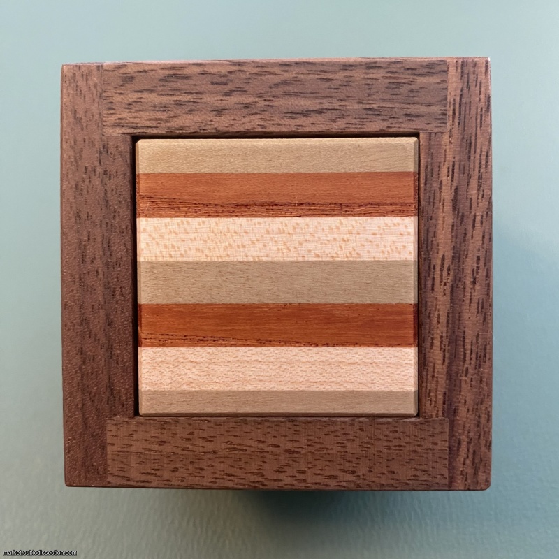 Karakuri "Let's Get Dressed" by Shou Sugimoto, 2024 Xmas Present