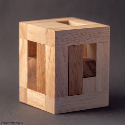 Liliput by Dr. Christoph Lohe