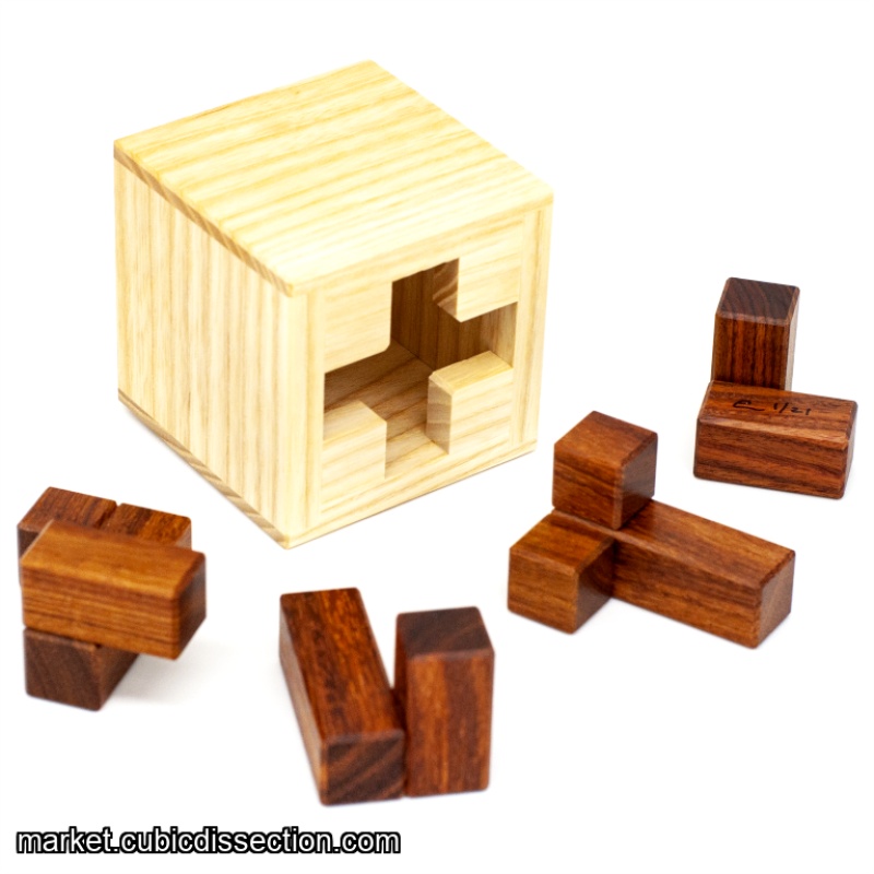 Magneteam by Alexander Magyarics (1 of 2)