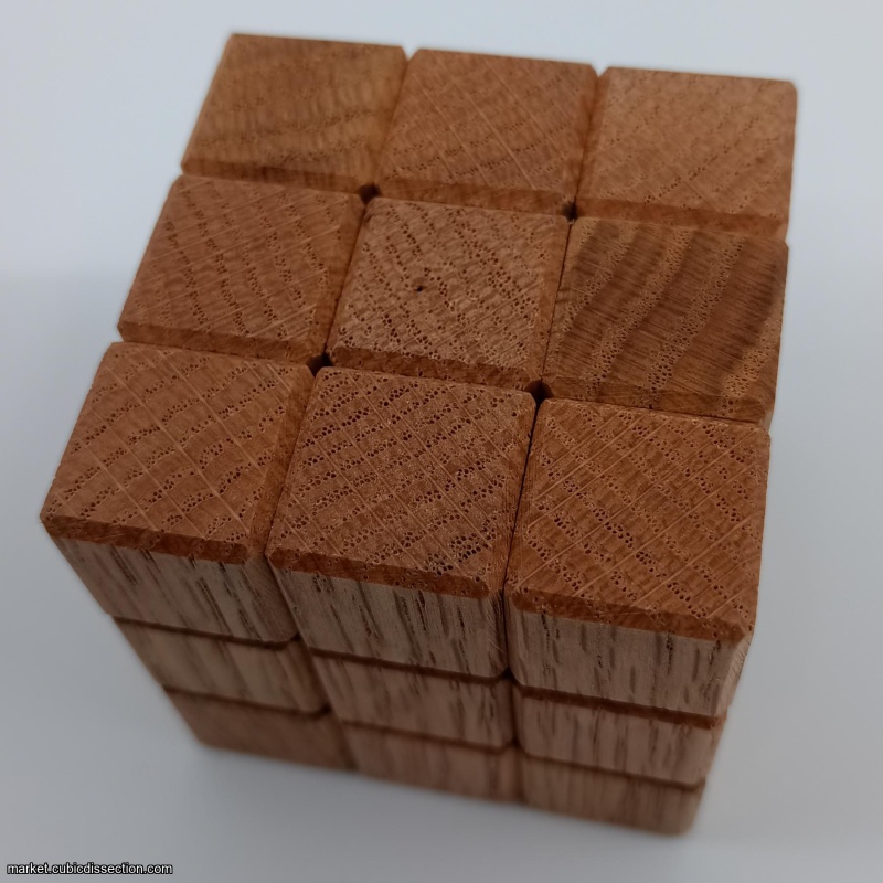 4 Piece Interlocking Cube