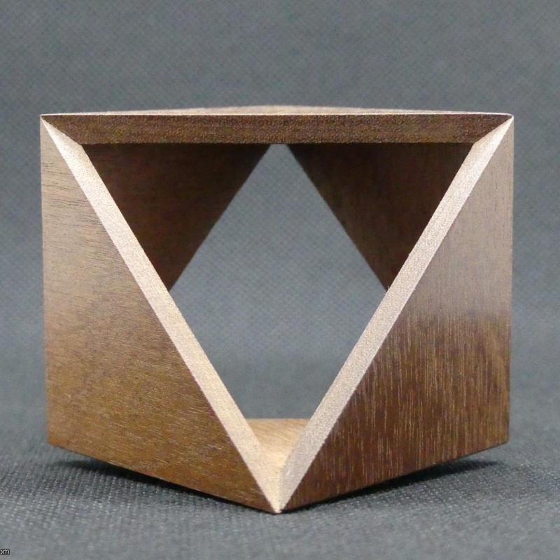 Triangle Ring 3