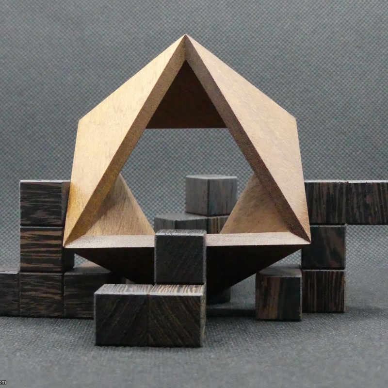 Triangle Ring 3