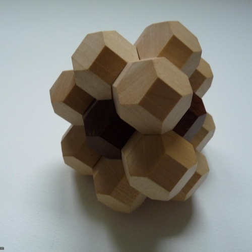 Dodecahedron blossom