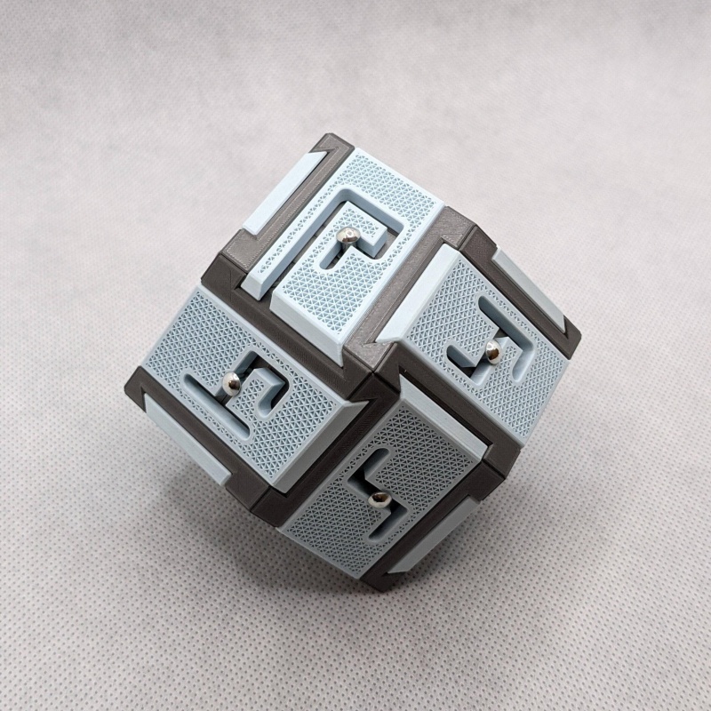Rhombic Maze Burr (RMB)