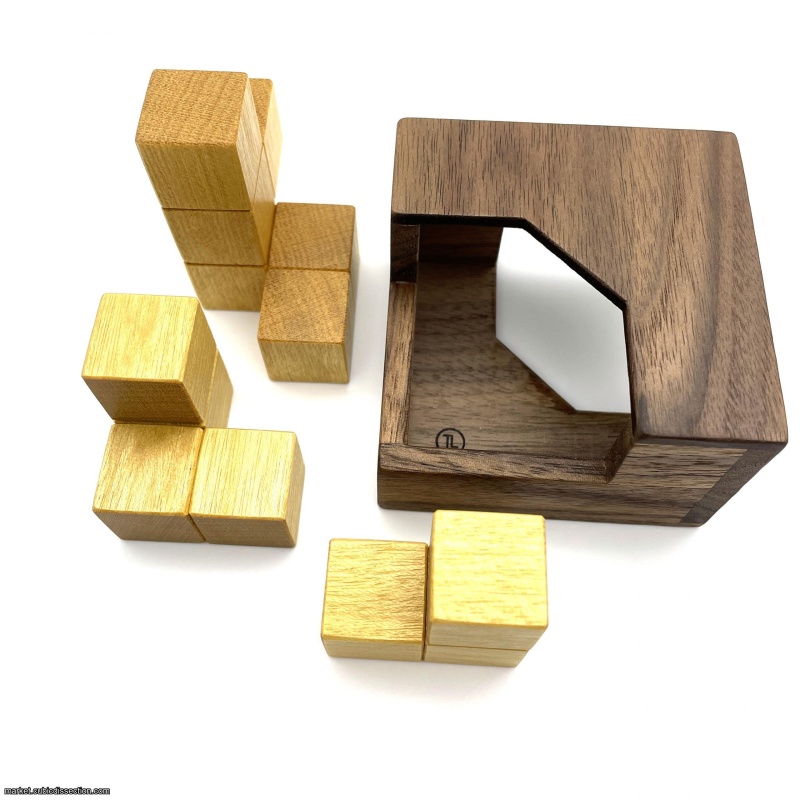 Petit Ring by Osanori Yamamoto