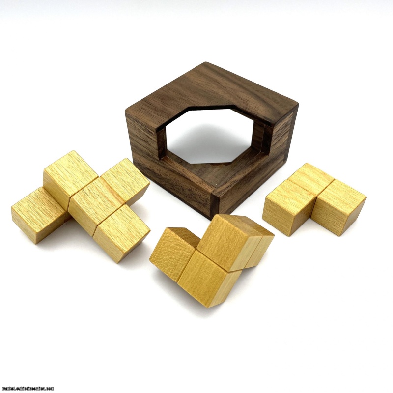 Petit Ring by Osanori Yamamoto