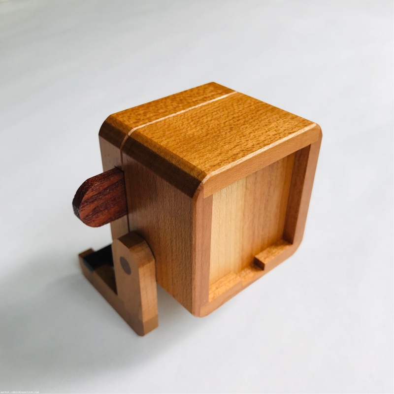 Mr Monkey - 2015 Karakuri Christmas Present