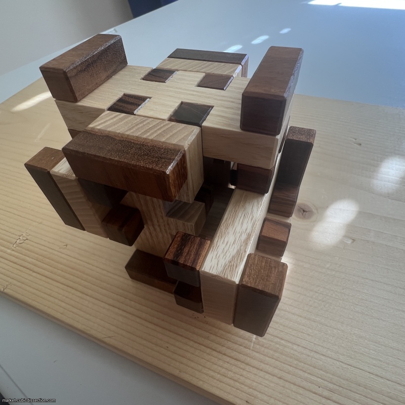 +Burr by Stephan Baumegger Oddball