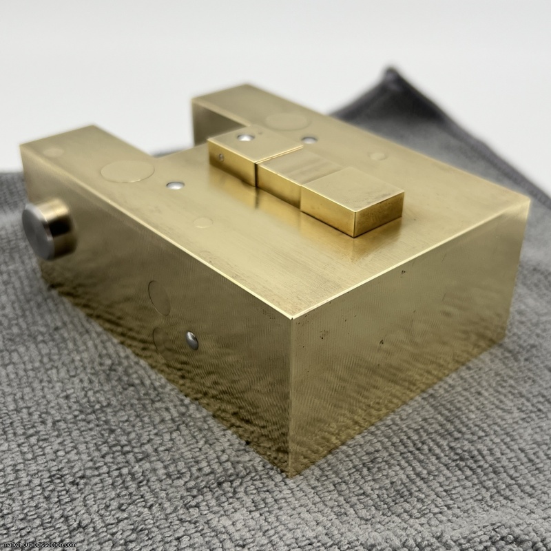 Trick Lock #12 by Rainer Popp