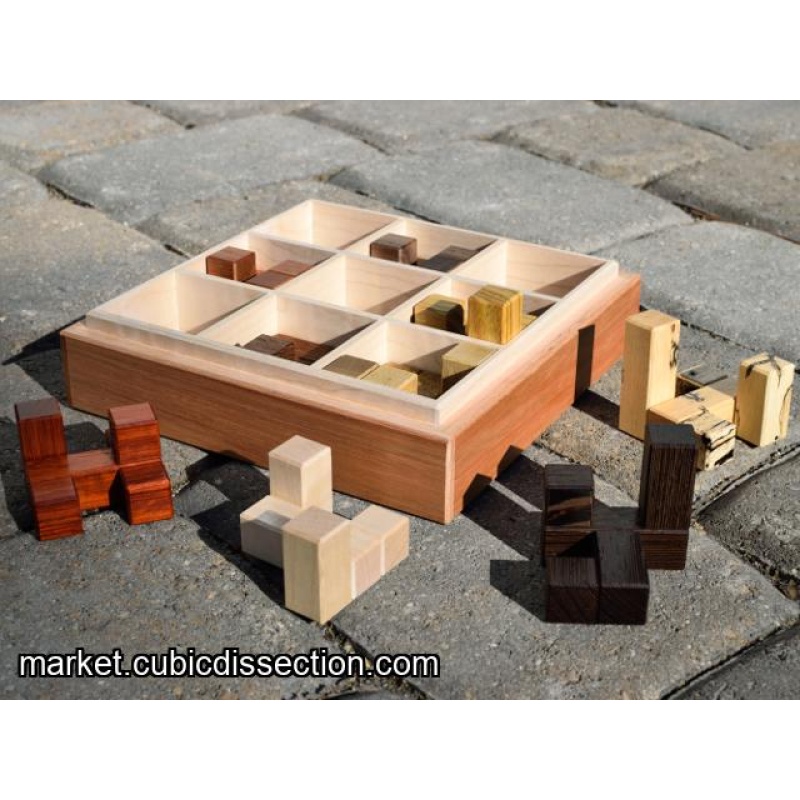 Reticulated Cubes