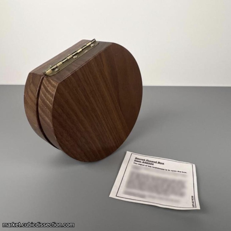 Secret Round Box - Bits and Pieces w/ Solution