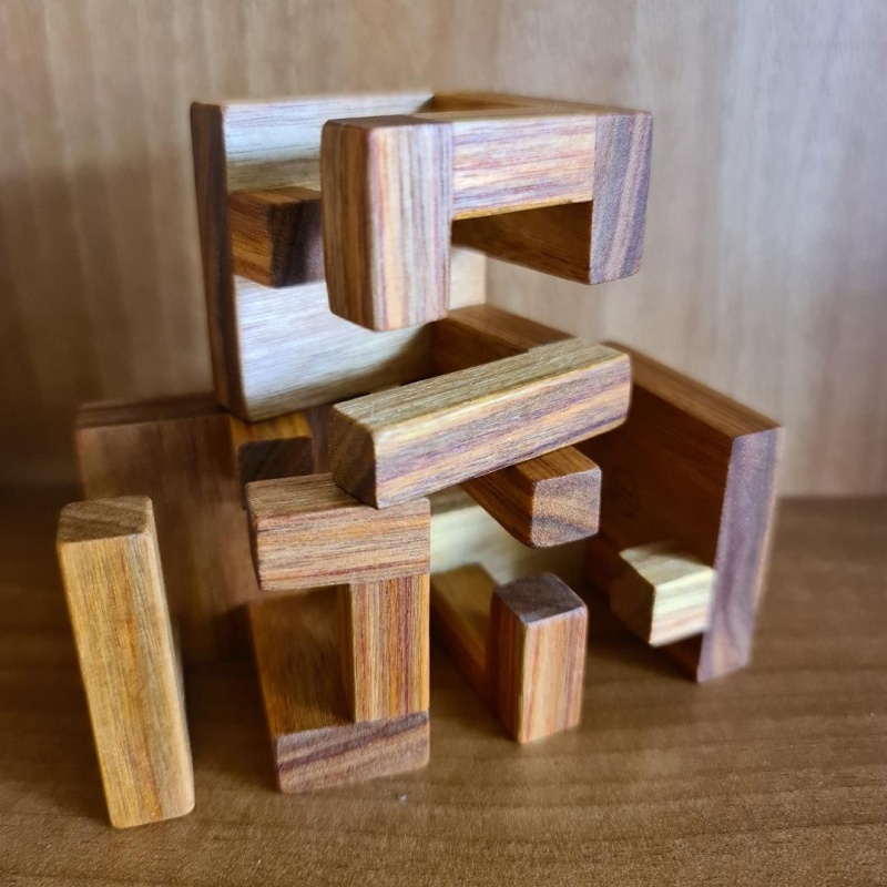 Lock Nested Cube