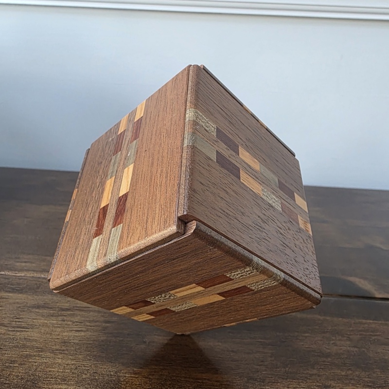 New Secret Box II by Karakuri