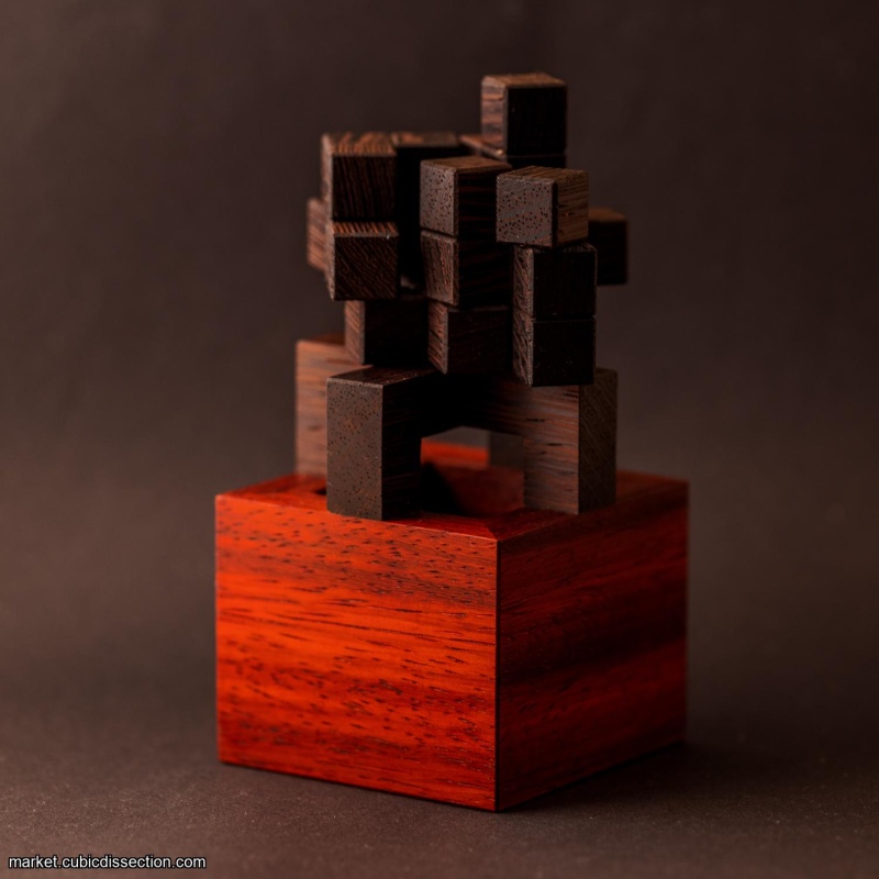 Serpentarium by Lucie Pauwels