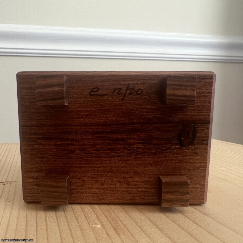 TV Puzzle by Jakub Dvorak