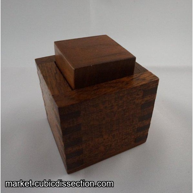 One Piece Packing Puzzle (Simon Nightingale)