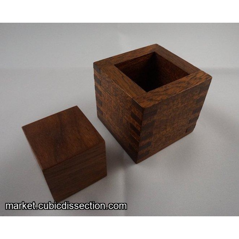 One Piece Packing Puzzle (Simon Nightingale)